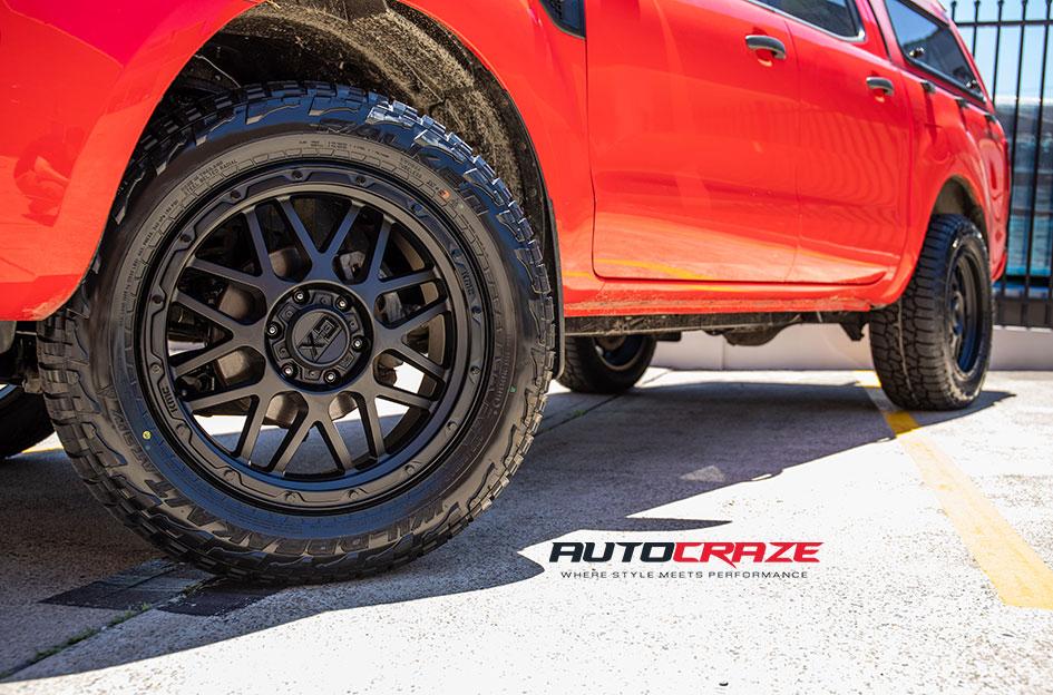 FORD RANGER GRENADE OR MATTE BLACK